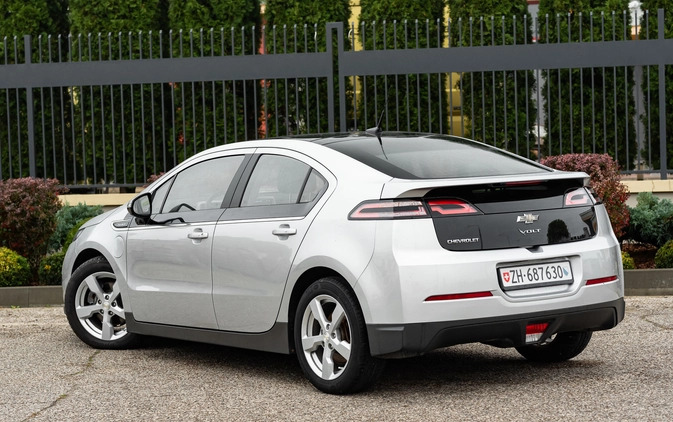 Chevrolet Volt cena 47777 przebieg: 143000, rok produkcji 2014 z Bytów małe 781